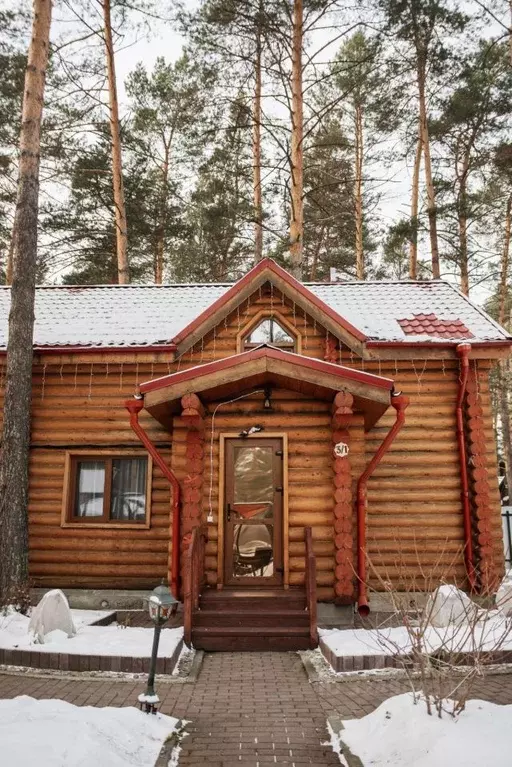 1-к кв. Алтай, Чемальский район, с. Чепош Спортивный пер., 16 (36.0 м) - Фото 1