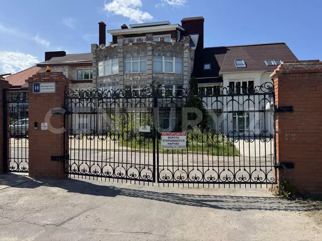 Таунхаус в Чувашия, Чебоксары ул. Шевченко, 10 (800 м) - Фото 1