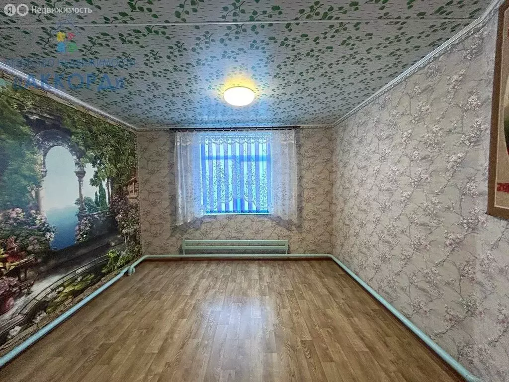 Дом в посёлок Нагорный, улица Василия Чапаева (336.9 м) - Фото 0