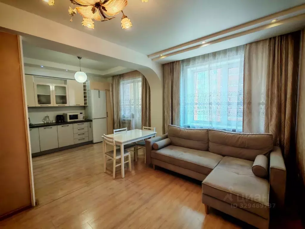 3-к кв. Иркутская область, Иркутск Крылатый мкр, 1 (85.2 м) - Фото 1