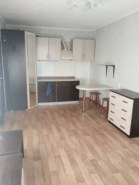 Комната Новгородская область, Великий Новгород ул. Саши Устинова, 3 ... - Фото 1