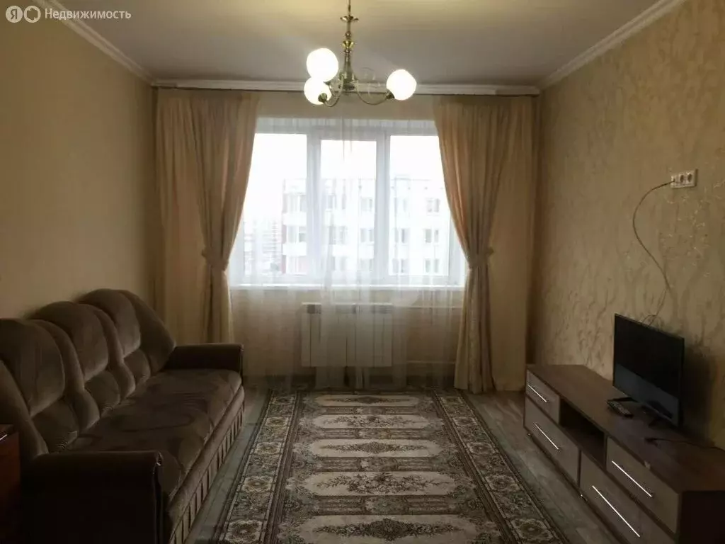3-комнатная квартира: Набережные Челны, проспект Вахитова, 34 (66 м) - Фото 0