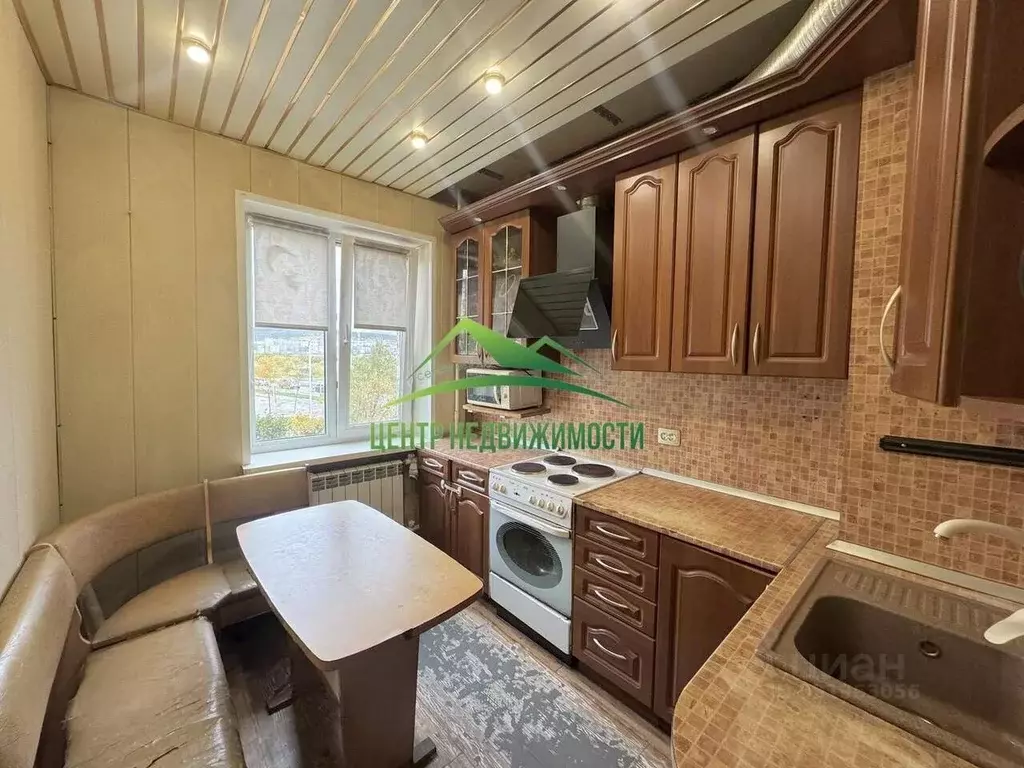 2-к кв. Магаданская область, Магадан ул. Набережная реки Магаданки, ... - Фото 1