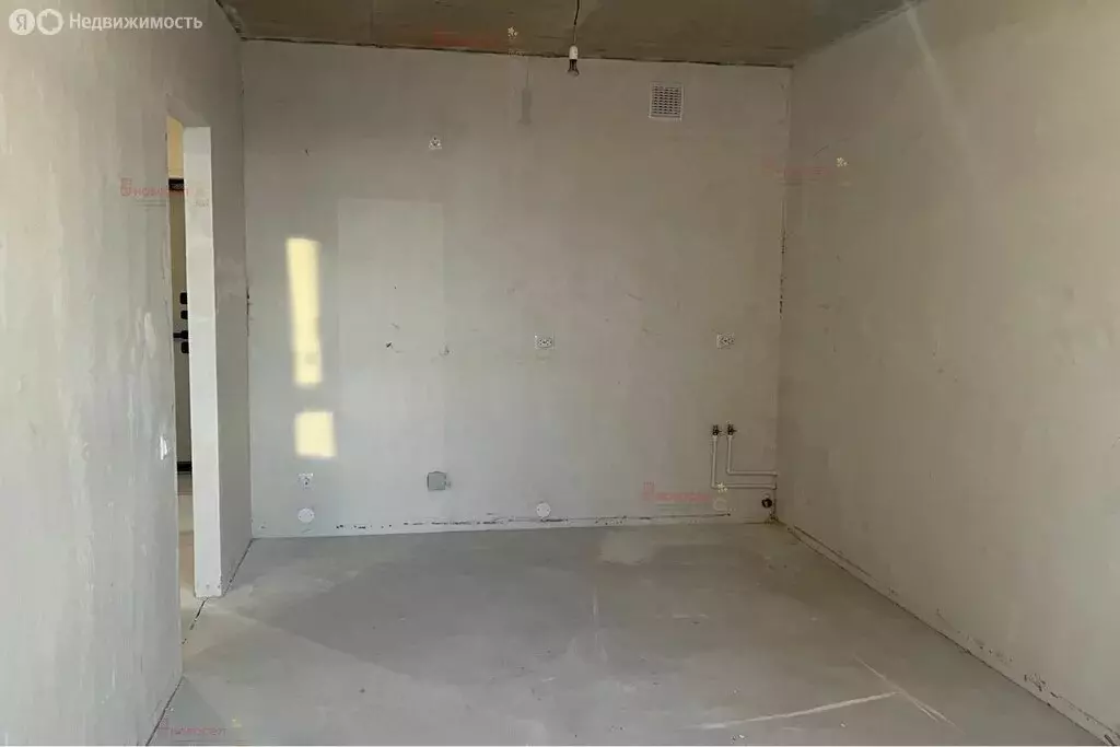 1-комнатная квартира: Екатеринбург, Монтёрская улица, 8/2 (41.7 м) - Фото 1