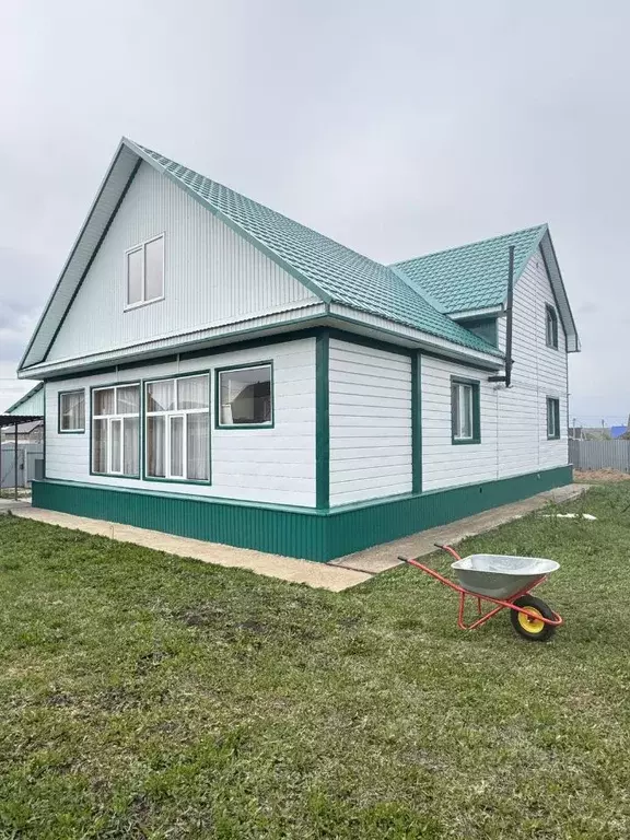 Дом в Башкортостан, Уфимский район, Николаевский сельсовет, с. Нурлино ... - Фото 1