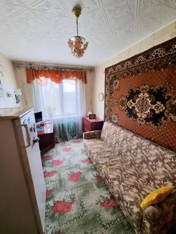 Комната Омская область, Омск Заозерный мкр, просп. Менделеева, 23 - Фото 1