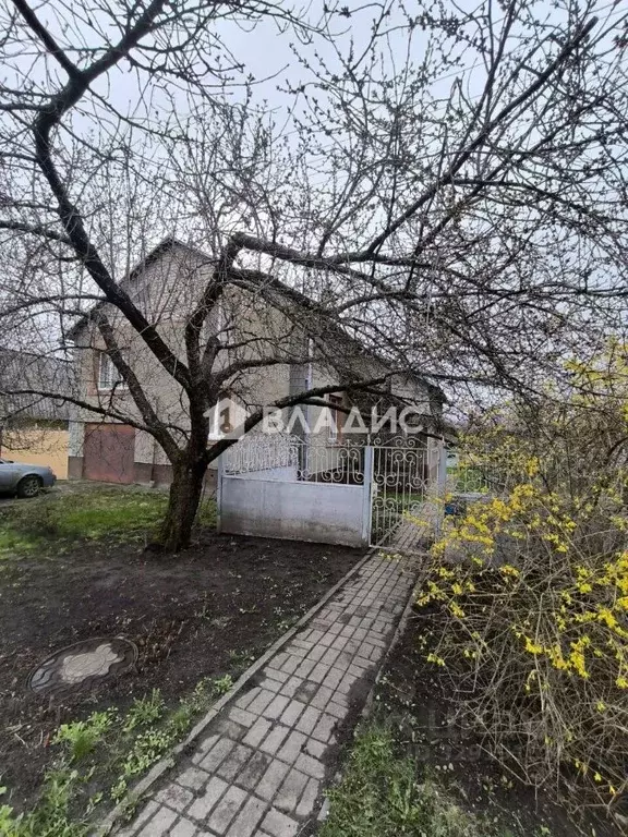 Дом в Белгородская область, Строитель Яковлевский городской округ, ул. ... - Фото 1