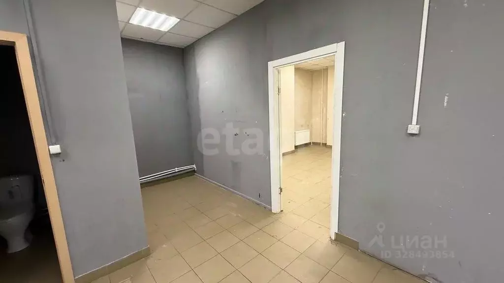 Торговая площадь в Вологодская область, Череповец ул. Максима ... - Фото 1