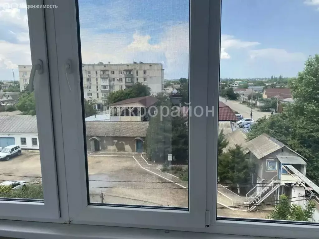 3-комнатная квартира: Джанкой, улица Свердлова, 28 (63.6 м) - Фото 1
