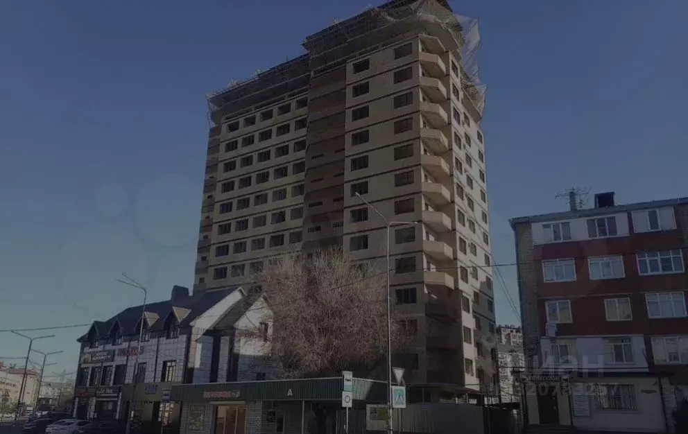 2-к кв. Карачаево-Черкесия, Черкесск ул. Космонавтов, 45 (80.0 м) - Фото 0