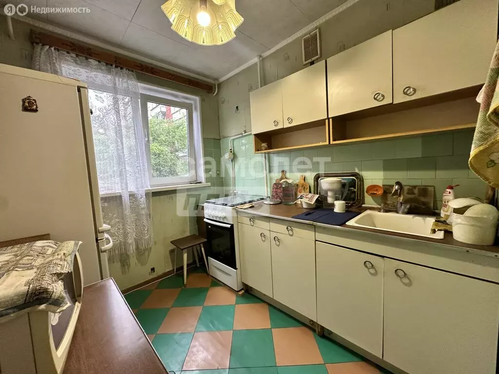 2-комнатная квартира: Челябинск, улица Молодогвардейцев, 44 (47.9 м) - Фото 0