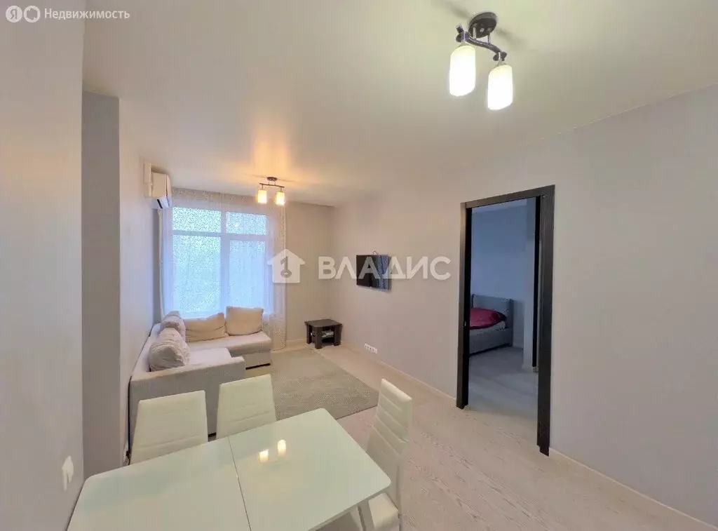 2-комнатная квартира: Москва, Большая Филёвская улица, 4 (64.2 м) - Фото 2