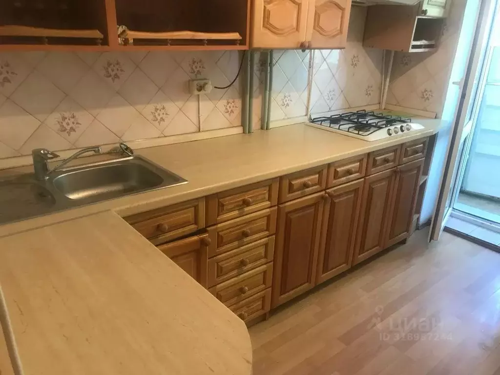 3-к кв. Севастополь ул. Адмирала Фадеева, 27 (75.0 м) - Фото 0