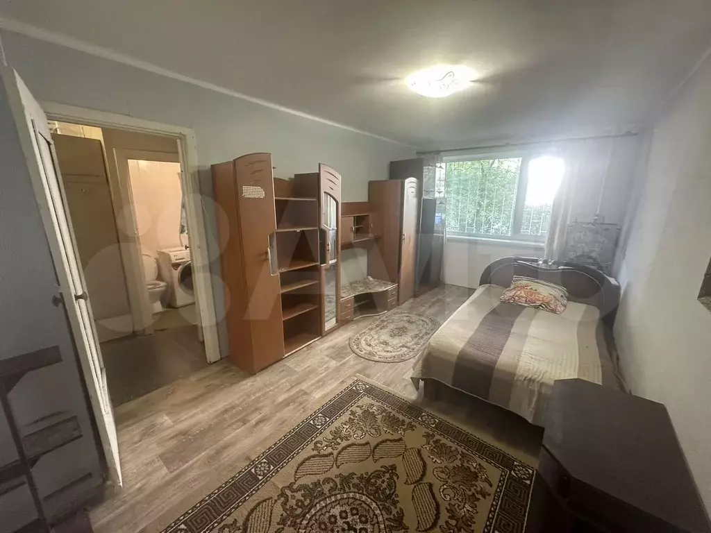 1-к. квартира, 32 м, 1/4 эт. - Фото 0