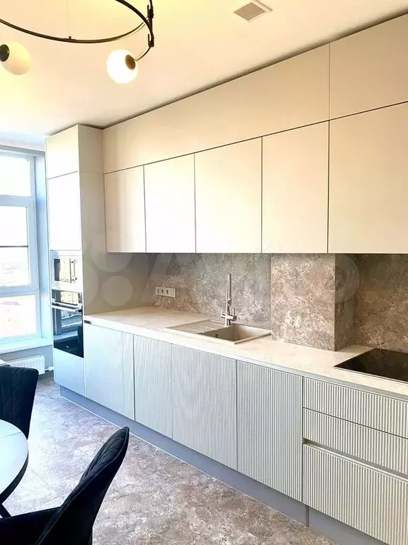 2-к. квартира, 60 м, 5/9 эт. - Фото 0