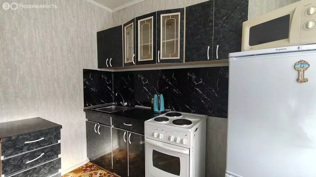 1-комнатная квартира: Саяногорск, микрорайон Ленинградский, 24А (31.4 ... - Фото 2