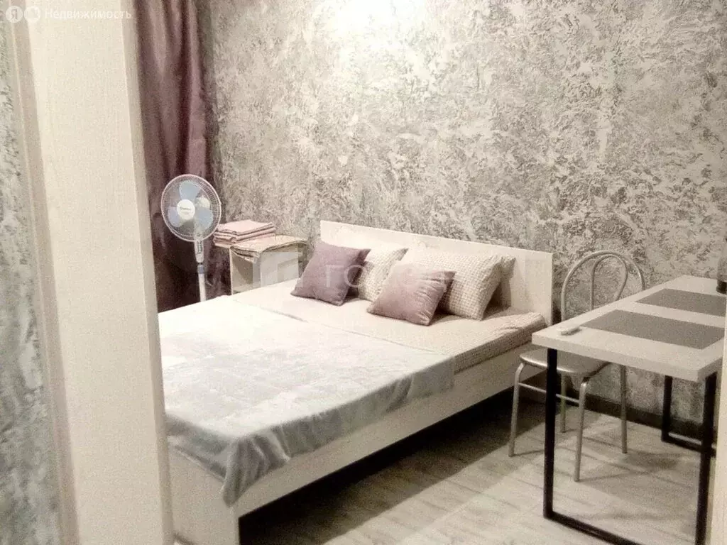 Квартира-студия: Барнаул, улица Солнечная Поляна, 94к2 (26 м) - Фото 1