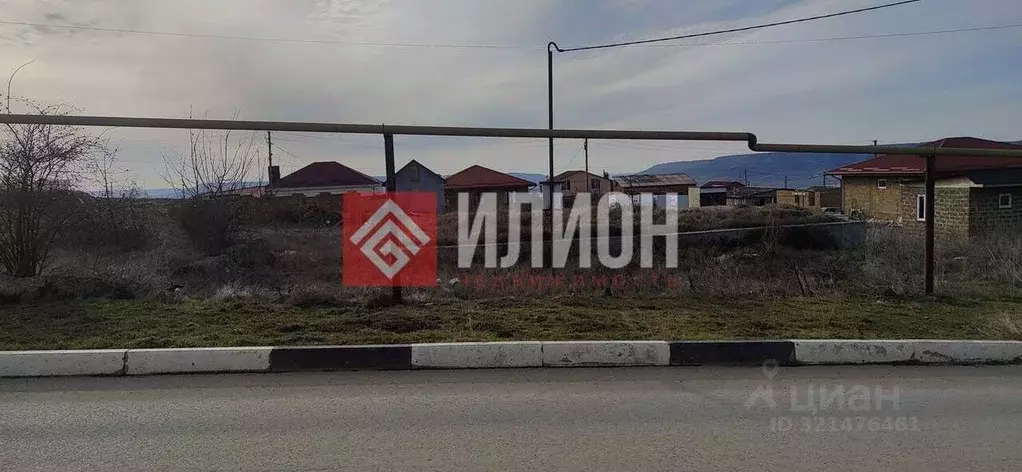 Участок в Крым, Бахчисарай ул. Имени Алиме Абденнановой, 21 (6.0 сот.) - Фото 1