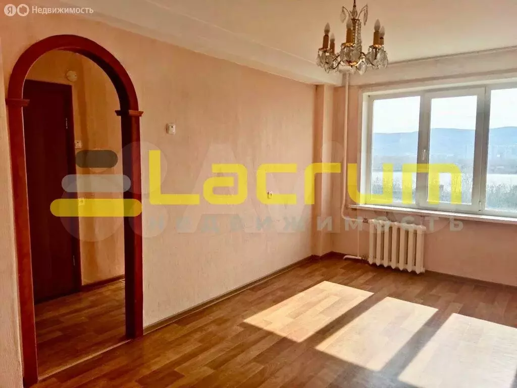 2-комнатная квартира: Красноярск, улица Дубровинского, 106 (41 м) - Фото 0