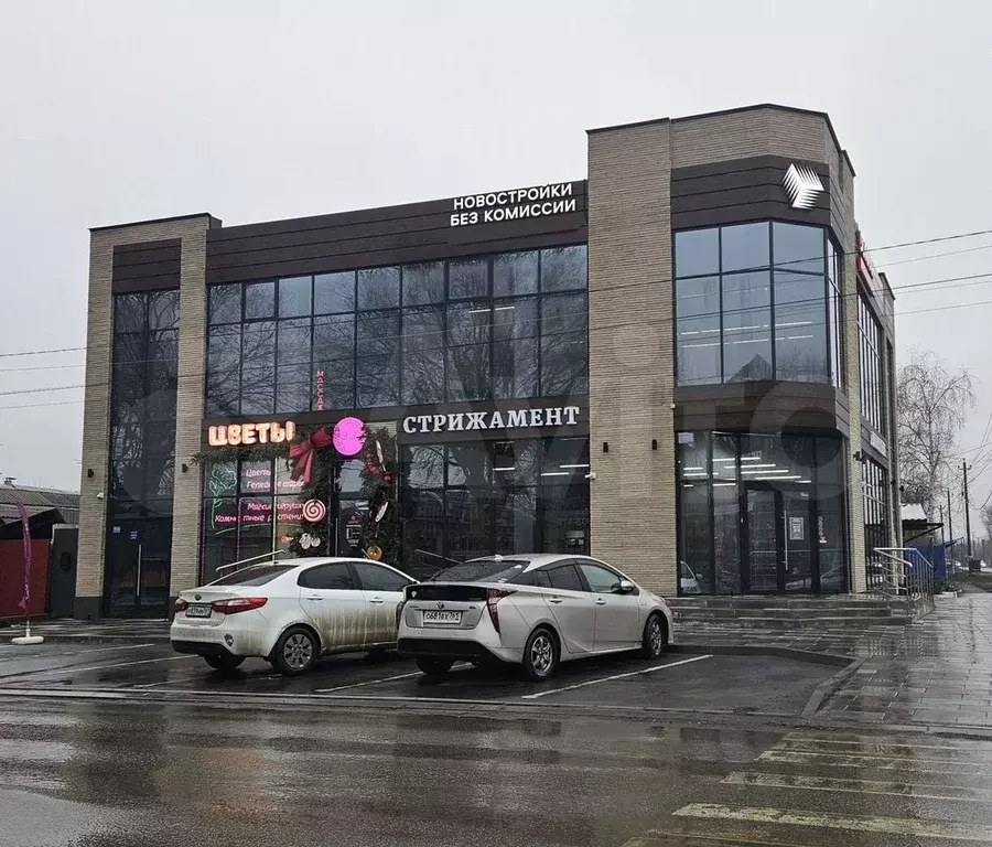 120 кв.м с активным трафиком в новом здании - Фото 0