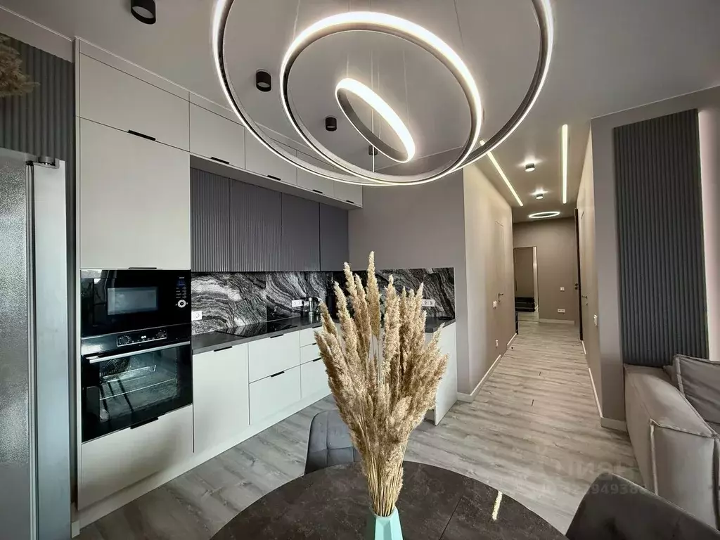 3-к кв. Свердловская область, Екатеринбург ул. Щорса, 53 (77.0 м) - Фото 1