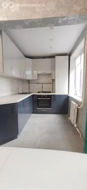 3-комнатная квартира: Донской, микрорайон Северо-Задонск, Школьная ... - Фото 0