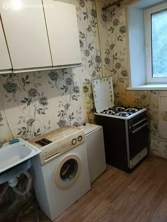 1-комнатная квартира: Кириши, улица Энергетиков, 20 (28 м) - Фото 1