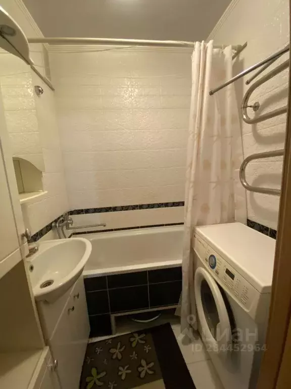 2-к кв. Нижегородская область, Нижний Новгород ул. Челюскинцев, 22 ... - Фото 1