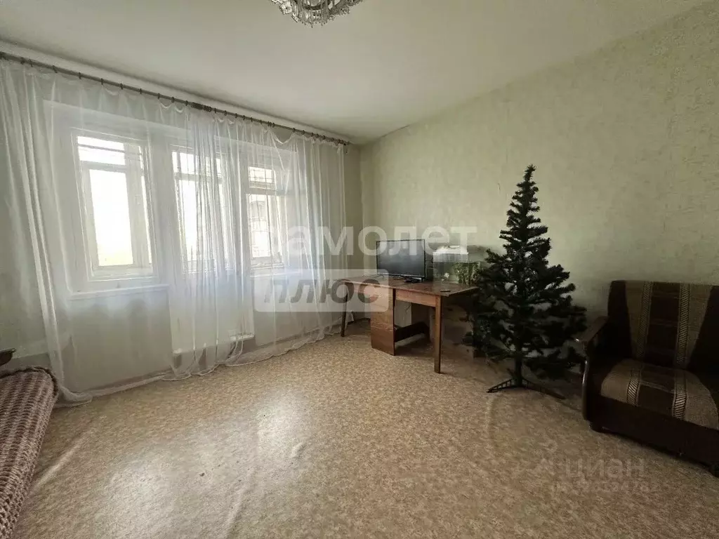 2-к кв. Челябинская область, Челябинск Российская ул., 73 (52.0 м) - Фото 2