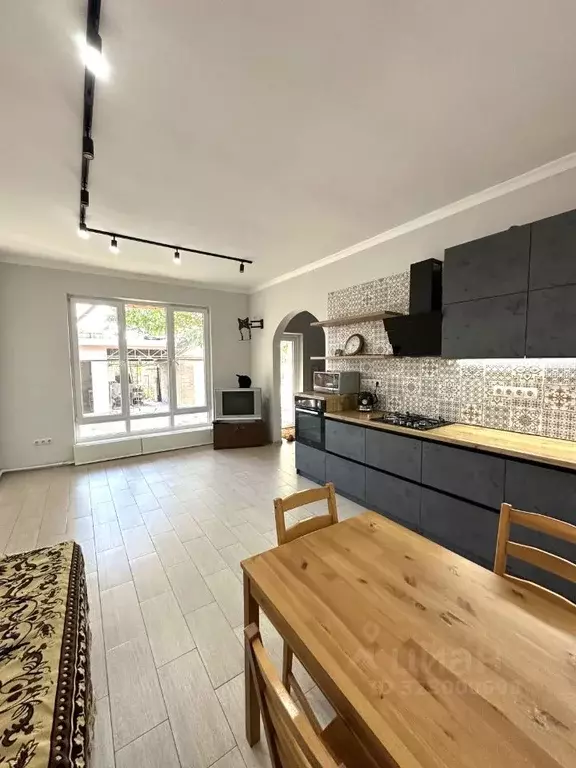 Дом в Ростовская область, Неклиновский район, с. Николаевка Широкий ... - Фото 1