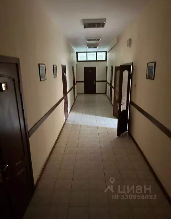 Офис в Краснодарский край, Геленджик ул. Островского, 164А (25 м) - Фото 2