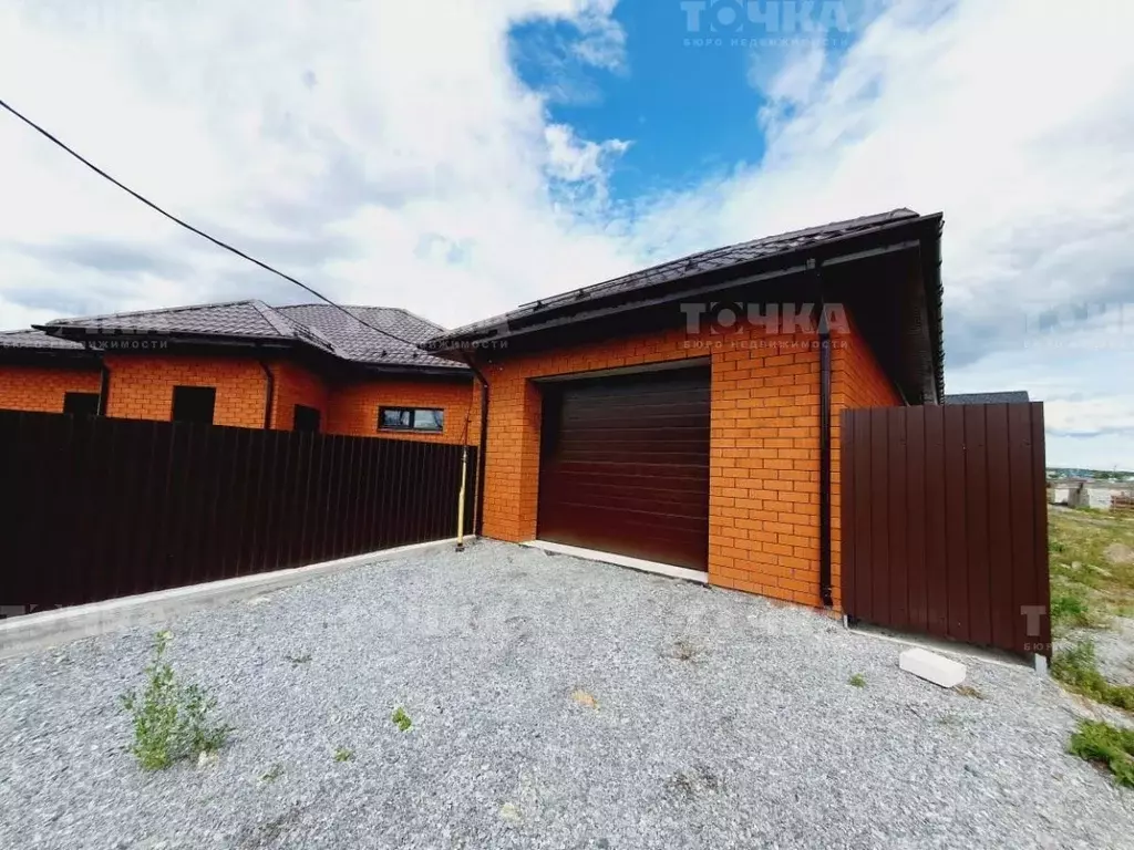 Дом в Челябинская область, Чебаркульский муниципальный округ, д. ... - Фото 1