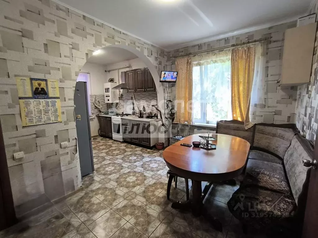 Дом в Краснодарский край, Абинск ул. Мира (55 м) - Фото 1