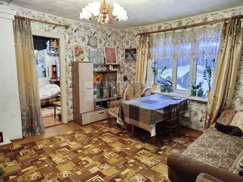 2-к кв. Вологодская область, с. Устье ул. Окружная, 15 (40.0 м) - Фото 1