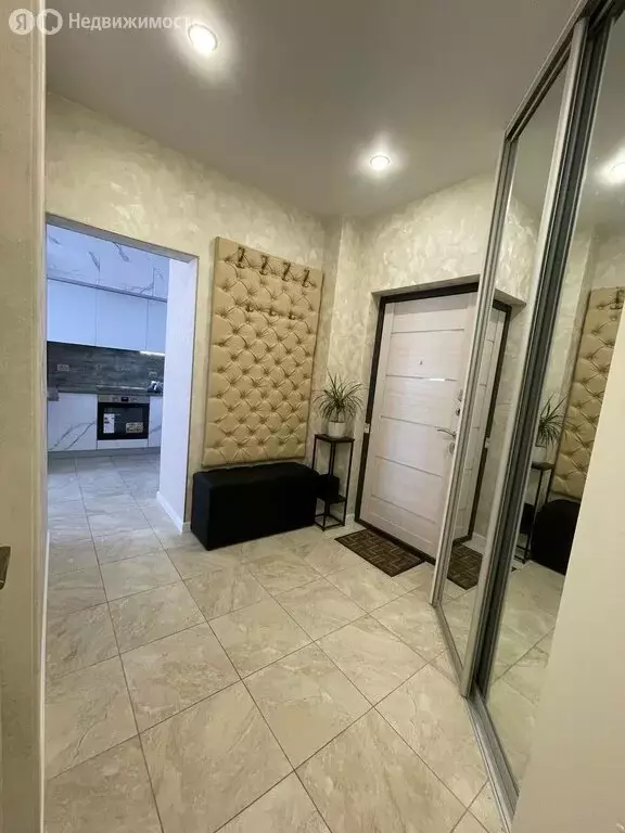 2-комнатная квартира: Краснодар, Домбайская улица, 55к2 (51.2 м) - Фото 1