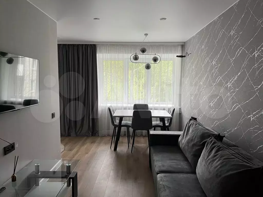 3-к. квартира, 55,7 м, 2/5 эт. - Фото 0
