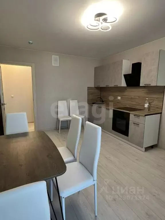 2-к кв. Краснодарский край, Новороссийск ул. Имени Владимира Бута, 16 ... - Фото 1