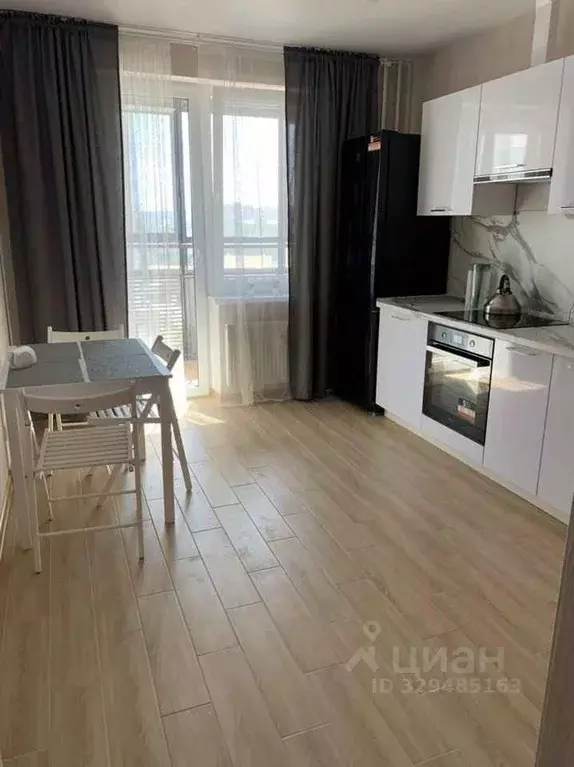 1-к кв. Татарстан, Казань ул. Сабира Ахтямова, 1к1 (40.0 м) - Фото 2