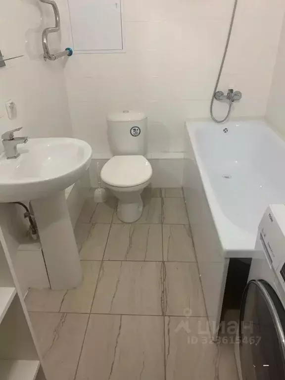 Студия Москва Десеновское поселение, ул. 3-я Нововатутинская, 6 (28.0 ... - Фото 2