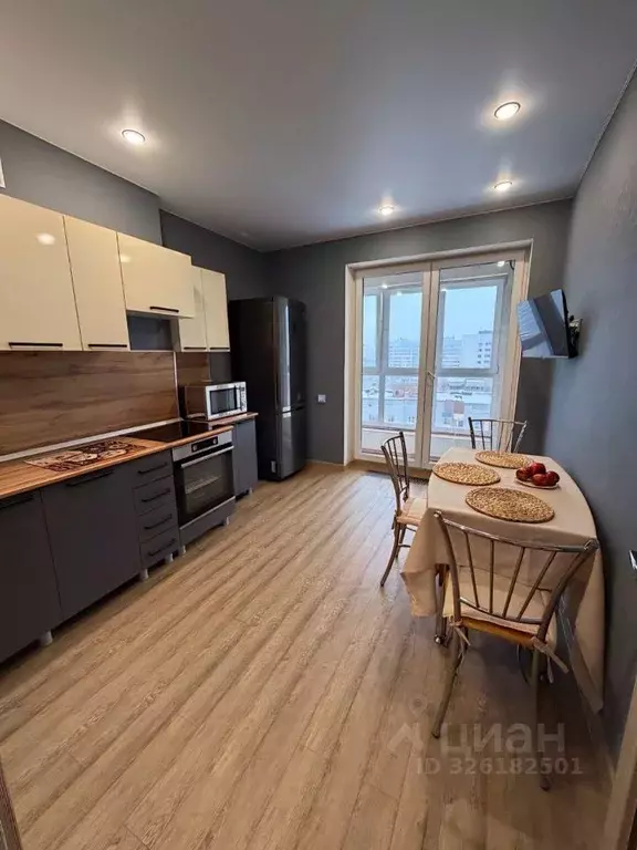 2-к кв. Пензенская область, Пенза ул. Глазунова, 10 (66.2 м) - Фото 2