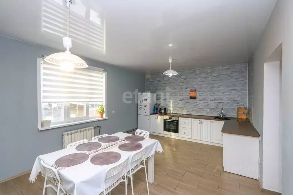 Дом в Иркутская область, Иркутск ул. 2-я Карьерная (129 м) - Фото 1