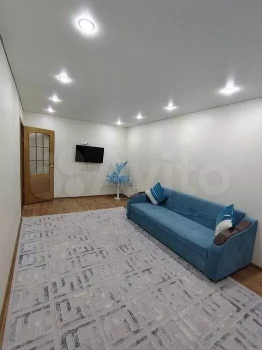 3-к. квартира, 55 м, 2/5 эт. - Фото 1