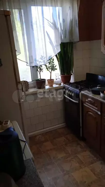 2-к. квартира, 43 м, 5/5 эт. - Фото 1