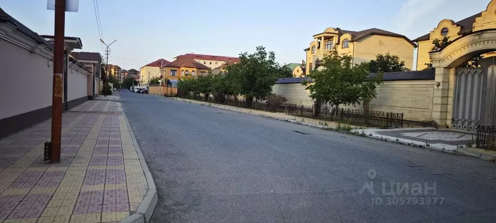 Дом в Дагестан, Махачкала ул. Доргелинская, 18 (500 м) - Фото 1