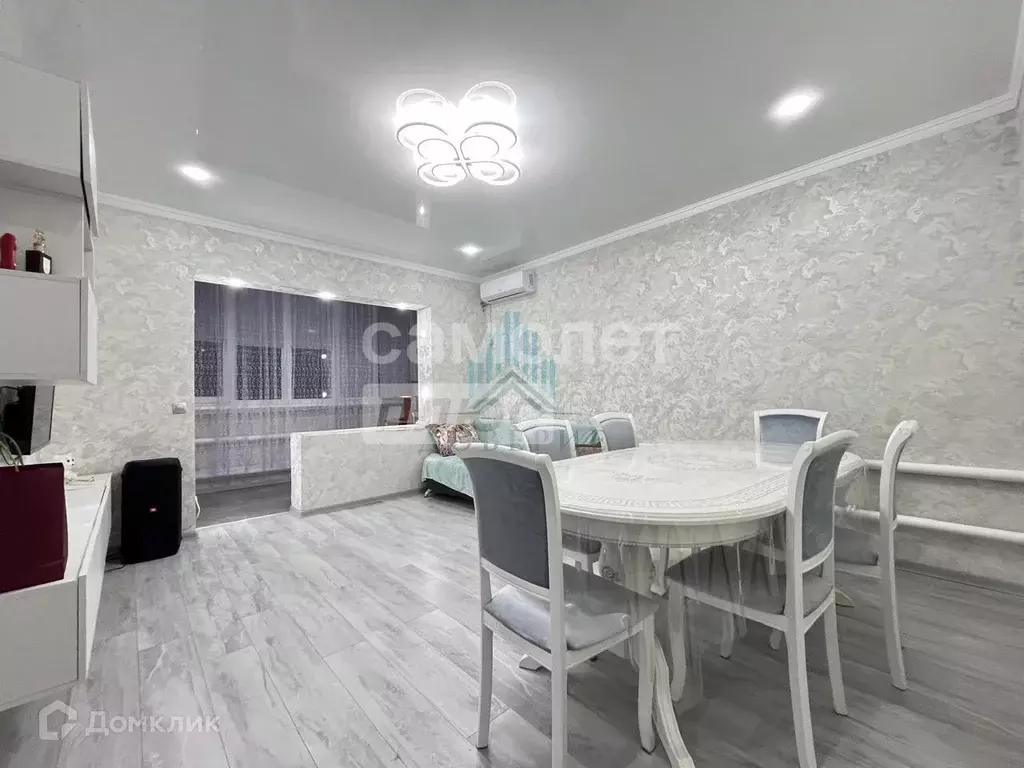Продаётся 2-к квартира, 70.5 м - Фото 0