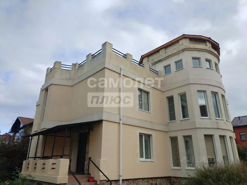 Коттедж в Тюменская область, Тюмень ул. Рабочей молодежи, 22 (392 м) - Фото 1