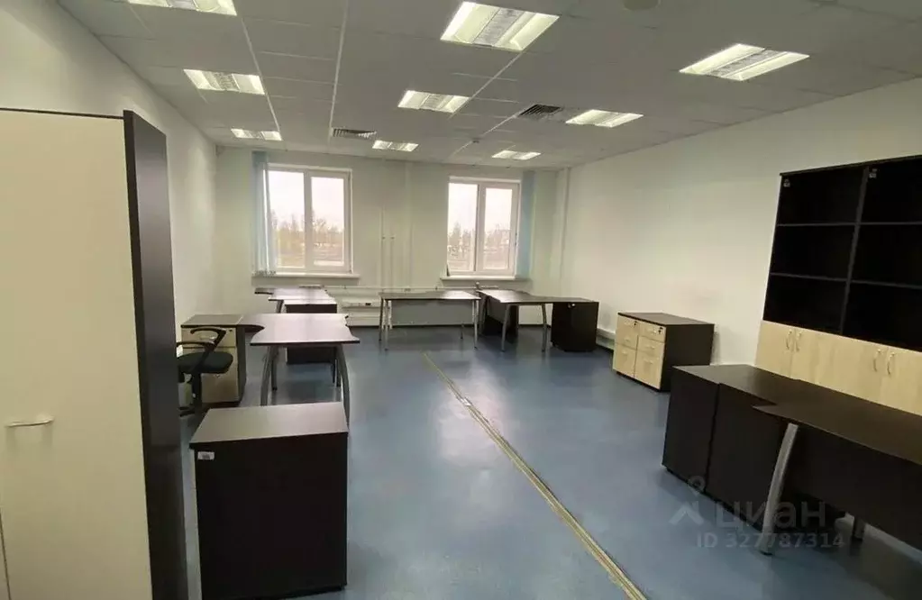 Помещение свободного назначения в Самарская область, Тольятти Южное ... - Фото 2