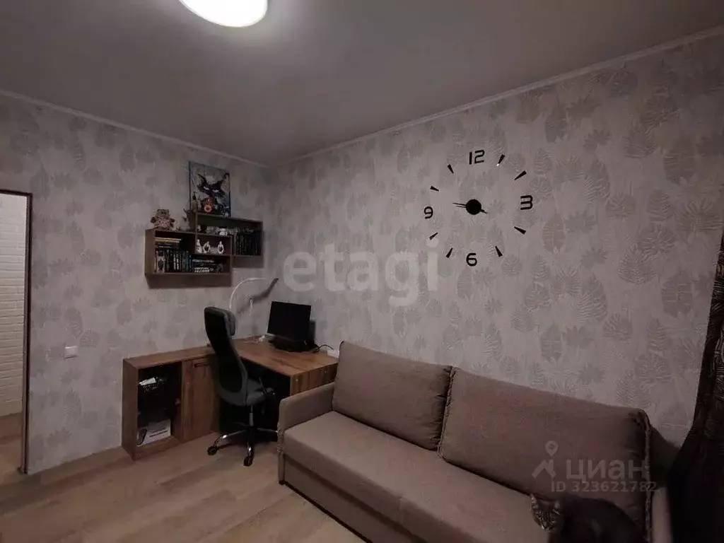 2-к кв. Ямало-Ненецкий АО, Новый Уренгой Строителей мкр, 5/1 (57.1 м) - Фото 1