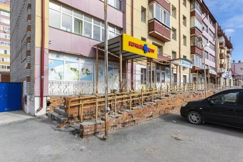 Помещение свободного назначения в Тюменская область, Тюмень ул. ... - Фото 0
