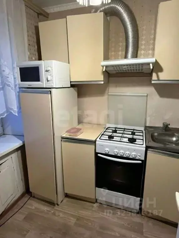 1-к кв. Башкортостан, Стерлитамак просп. Октября, 8 (31.5 м) - Фото 1